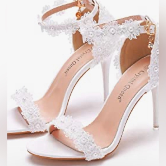 NWT White lace Ankle Strap High Heel - Picture 3 of 7